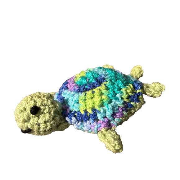 Relisted HAND CRAFTED Crocheted Amigurumi Colorful Turtle Stuffed Childrens Toy - Picture 3 of 8
